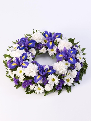 Classic Blue & White Wreath