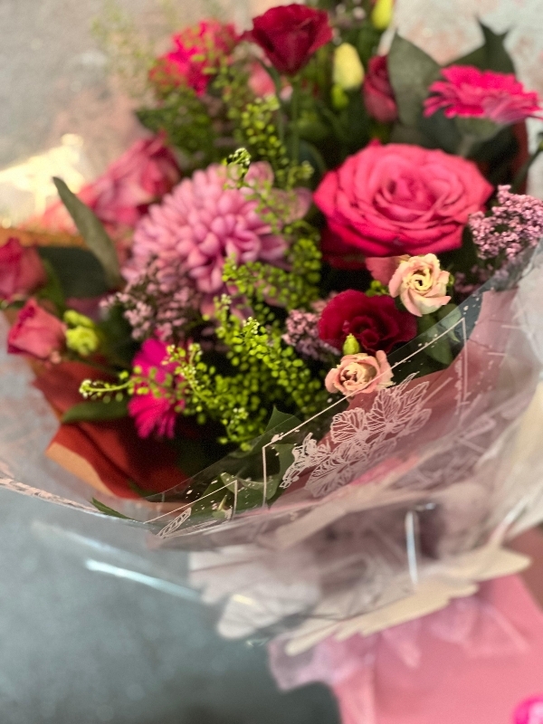 Mummy’s Girl Florist Choice pinks